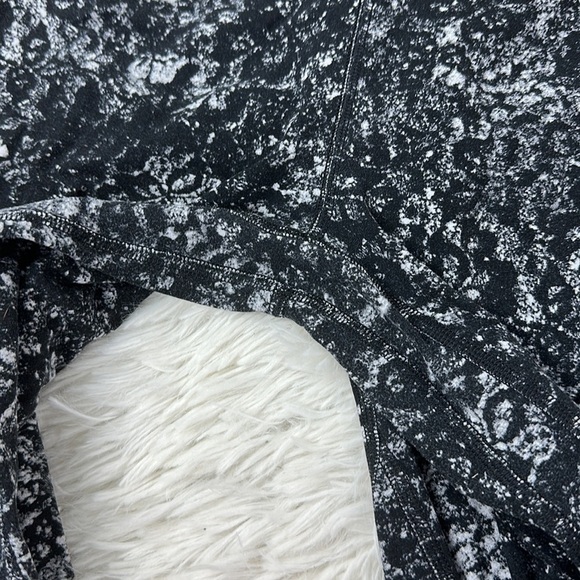 Lululemon Align High-Rise Pant 25" Blossom Overlay Starlight Multi - Picture 2 of 5